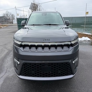 Magnifique Jeep Grand Wagoneer Limited Altitude 4WD Transmission Automatique Premium V6 - Product Image 1