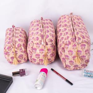ชุดกล่องเครื่องสำอางพิมพ์ลายพีชเป็นมิตรต่อสิ่งแวดล้อมทำจากผ้าฝ้ายลายดอกไม้มีซิปกันน้ำ - Product Image 2