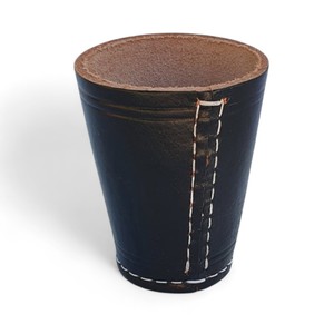 Nueva llegada de lujo hecho a mano de cuero puro forma redonda Ludo Backgammon dados taza diseño personalizado superventas cuero Ludo dados taza - Product Image 4