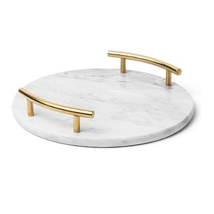 Plateau en marbre rond avec poignées dorées, décor à la maison, plateau décoratif en marbre blanc de vente chaude avec plateau de service en marbre à bord doré - Product Image 1