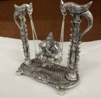 Estatua de Metal Plateada Tallada a Mano del Señor Ganesh en Posición de Columpio para Decoración del Hogar, Ganpati con Jula para Regalo de Boda