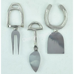 Couteau à fromage élégant à manche de chaussure de cheval Meilleure vente Couteau à découper élégant gâteau pâtisserie Brownie chocolat dans un style équestre - Product Image 6