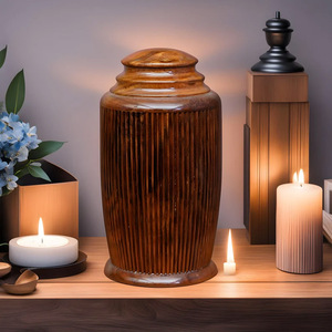 Hermoso diseño de madera con urna de cremación de metal con colores y tamaños personalizados para el hogar a precios al por mayor - Product Image 2