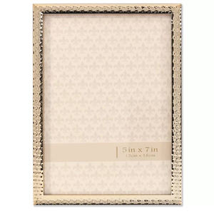 Marco de fotos de escritorio de vidrio de Metal para decoración del hogar de calidad superior Diseño en relieve con Acabado niquelado Precio al por mayor - Product Image 2