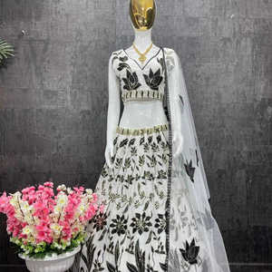 DISEÑADOR BOLLYWOOD WEAR HEAVY GEORGETTE CHINE SEQUUNCE TRABAJO LEHENGAS CON HEAVY DUPATTA - Product Image 1