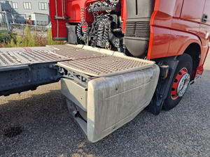 รถบรรทุกหัวลาก DAF XF 440 ปี 2015 ยูโร 2 ดีเซล ขับเคลื่อน 6x4 พวงมาลัยซ้าย ระยะทาง 894,000 กม. 371 แรงม้า 21-30 ตัน - Product Image 5