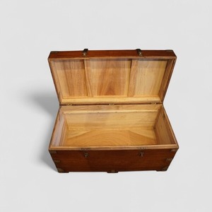Coffre en bois de teck victorien avec bordure en laiton - Product Image 4