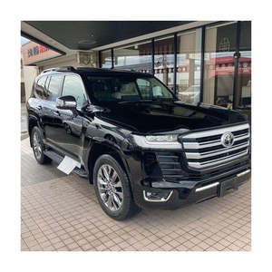 SUV Usado de Alta Calidad, Serie 300, Motor Diésel V6, Volante a la Izquierda, Interior Oscuro, Ruedas R18, Tracción Trasera - Product Image 1