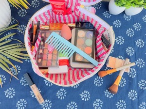 Manufacturer and Wholesaler Make up <b>Bag</b> and Wash <b>Large</b> Cotton Quilted Cosmetic <b>Bag</b> Pouch <b>Bags</b> - Product Image 2