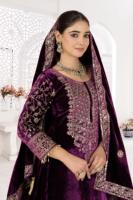 Traje Salwar de Terciopelo Viscosa Pesado para Mujer con Manga Larga, Bordado Intenso y Lentejuelas, Perfecto para Ocasiones Festivas