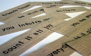 Etiqueta de ropa personalizada al por mayor diseño de etiqueta de ropa de respaldo de hierro cualquier color etiqueta personalizada etiquetas tejidas etiquetas de ropa para ropa - Product Image 6