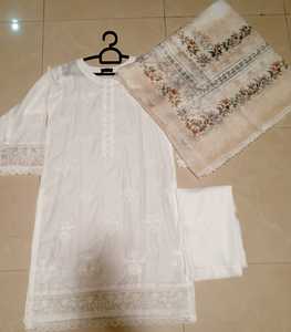 Trajes de césped Chickenkari bordados confeccionados para mujer de calidad superior Venta caliente vestido de césped/algodón para mujer a precio mayorista - Product Image 5