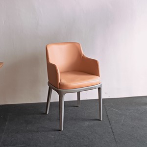 Silla de Comedor de Cuero ARYA, Diseño Minimalista para Decoración de Muebles de Hotel y Restaurante - Product Image 2