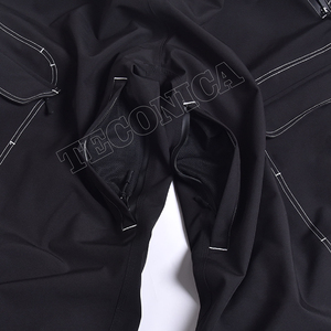 Pantalon de ski noir imperméable unisexe Offre Spéciale avec poche zippée surdimensionnée et design isolé pour l'extérieur - Product Image 5