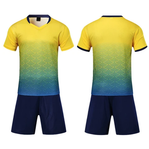 Camisetas de fútbol transpirables de poliéster 100%, sublimación de secado rápido, impresión personalizada, conjuntos de entrenamiento de equipos de fútbol, servicio OEM disponible - Product Image 5