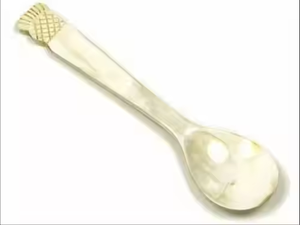 Cuillère en corne noire naturelle de haute qualité en acier miroir de qualité d'exportation par l'artisanat en croissant - Product Image 2