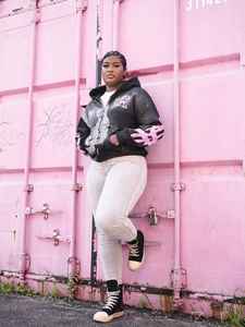 Streetwear OEM personnalisé délavé à l'acide Impression DTG personnalisée Sweat à capuche graphique 100% coton avec fermeture éclair en strass pour hommes - Product Image 3