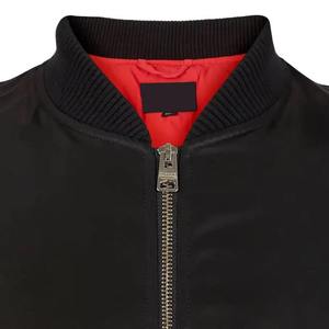 Chaqueta universitaria de béisbol de poliéster personalizada a prueba de viento impermeable formal recubierta de OEM para hombres y jóvenes con logotipo personalizable - Product Image 4