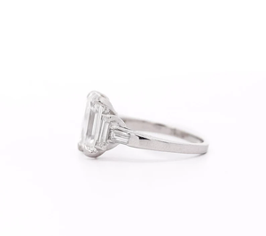 แหวนชุบเงินสเตอร์ลิง925แข็งแหวนทองคำขาวประดับเพชรที่ตัดด้วยมรกตสำหรับเครื่องประดับแฟชั่นสตรี - Product Image 3