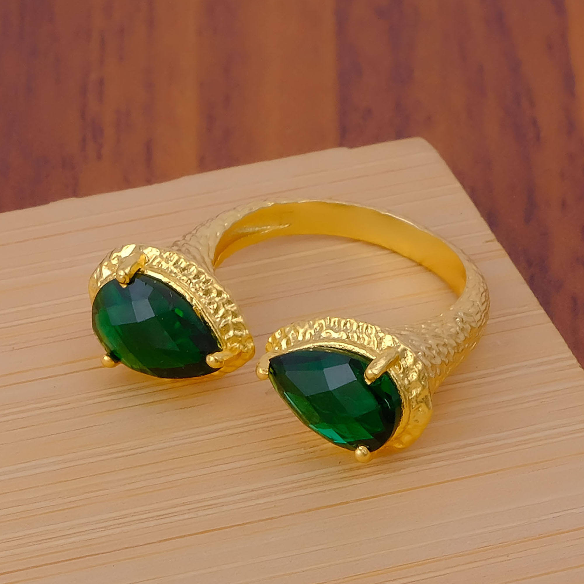 Emerald Quartz Hydro