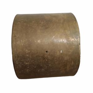 L'objet ressemble à un raccord ou un coupleur de tuyauterie en métal, peut-être en laiton ou en bronze, coque de tambour. - Product Image 2