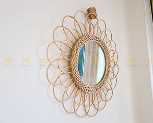 Espejo de pared de ratán rústico de superventa para el hogar y la vida Diseño tejido hecho a mano para espacios habitables - Product Image 5