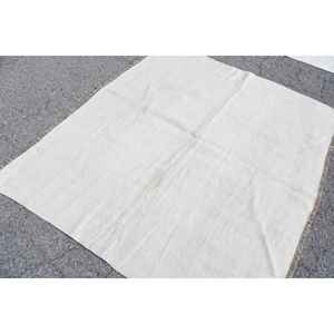 Tapis turc vintage, tapis d'appoint de 5,6 x 4,9 pieds, tapis oriental blanc et marron - Product Image 4