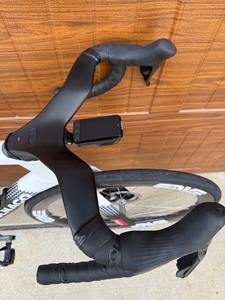 Bicicleta de Carretera Colnago Y1Rs 2026 con Frenos de Disco de Carbono, Talla Mediana SDM5, Dura Ace ENVE - Product Image 3