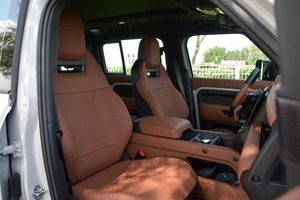 แลนด์โรเวอร์ ดีเฟนเดอร์ 110 ออคตา เกียร์อัตโนมัติ เครื่องยนต์ V8 สภาพดีเยี่ยม - Product Image 2