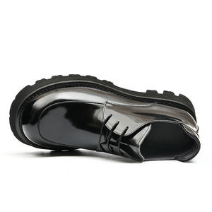 Chaussures Oxford en cuir de vachette pleine fleur avec talon amorti et design antidérapant, chaussures habillées pour hommes, chaussures en cuir - Product Image 1