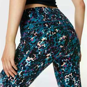 2024 Mejor calidad Ropa deportiva sin costuras Leggings Venta caliente Fitness Yoga Gimnasio Pantalones Patrón sólido para correr-Venta al por mayor - Product Image 3