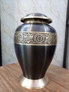 Urnas de cremación blancas de Ángel hechas a mano de la mejor calidad a precio mayorista Urna de cremación de metal para cenizas humanas y suministros funerarios - Product Image 2