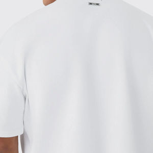 Camiseta de Manga Corta para Hombre, de Tejido de Punto de Poliéster/Algodón, Corte Holgado, con Logotipo Personalizado Serigrafiado - Product Image 3