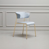Fauteuil de salle à manger empilable avec structure en métal et revêtement en velours