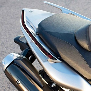 Adesivi di protezione per manubrio Ergal 3D compatibili con Yamaha Tmax 500-530 2008-2016 Accessori per manubrio moto - Product Image 1