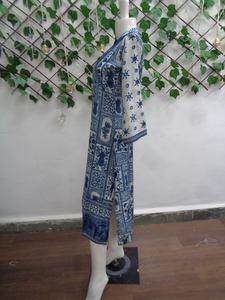 Vêtements indiens de haute qualité, moderne et chic, imprimés numériquement, pour femmes, Kurta de créateur pour mariage et fête au meilleur prix - Product Image 5