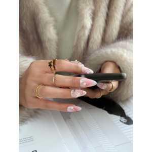 Autocollants pour ongles press-on Blushing Garden, élégants et inspirés du jardin - Product Image 2