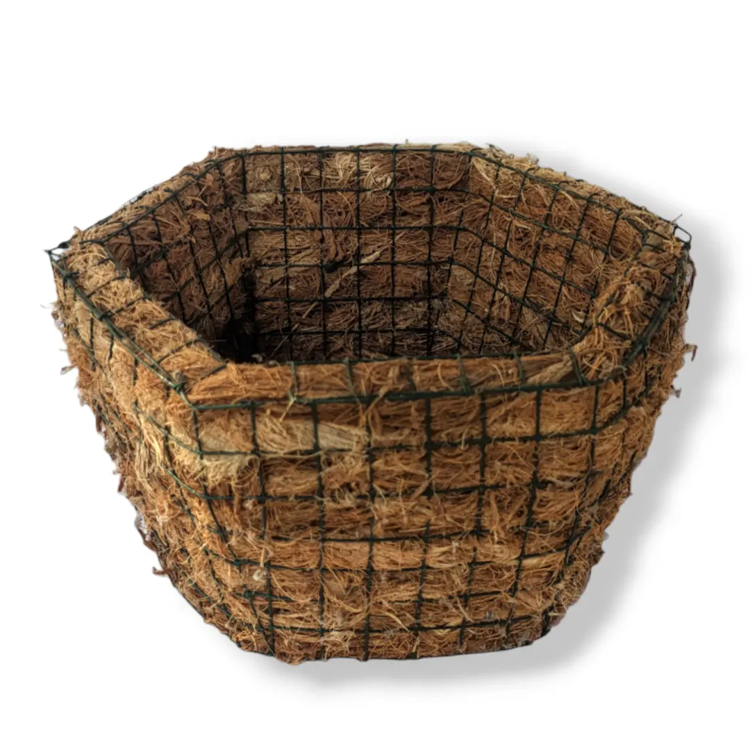 Local Artisan coconut shell Handycraft Home Decoration Storage Baskets Indonesia Home Storage From Lombok