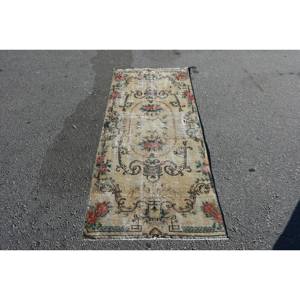 Alfombra roja beige clásica Alfombras turcas de 2,7x6 pies - Product Image 1