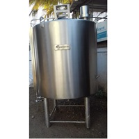 Machine de remplissage de petites bouteilles et de capsulage à vis entièrement automatique pour les lignes de production de parfum d'huile essentielle et de gouttes pour les yeux à vendre