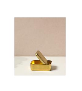 Golden tone brass <b>pill</b> <b>box</b> perfect for use in heritage gift collections or for carrying homeopathic medicines discreetly - Product Image 6