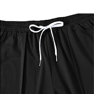 Conjunto de camiseta negra de alto rendimiento para hombre con pantalones cortos a juego, tamaño y diseño personalizados, precio al por mayor - Product Image 3