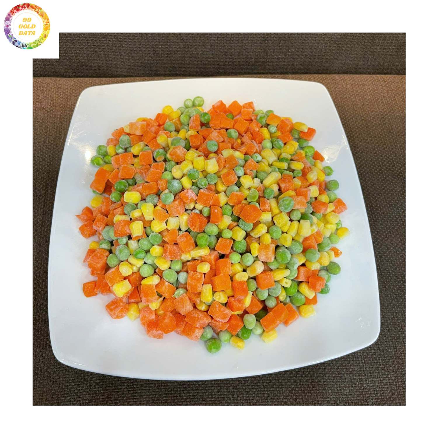 Мороженая овощная смесь IQF Морковь кукурузный горох брокколи цветная капуста кубики, Премиум замороженная овощная смесь для оптовой продажи и поставки 99GD