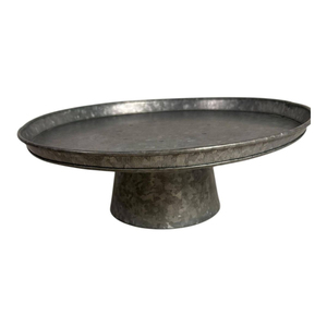 Support à gâteau rond en métal galvanisé gris élégant de style fermier, plateau de présentation de desserts en fer avec base robuste pour mariage - Product Image 1