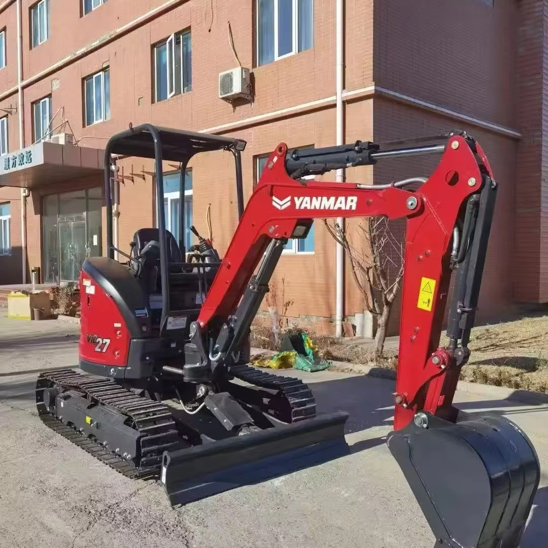 Экскаватор Yanmar VIO27 с основными компонентами, редуктор двигателя