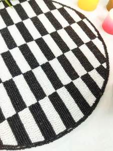 Mantel individual con cuentas - Product Image 3