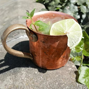 Mula de Moscú de alta calidad para tazas con mango de cobre y latón Alta demanda Regalo de negocios Precio razonable para la venta - Product Image 2