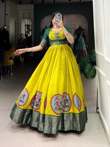 ชุดเดรสผ้าไหมลายโดลาผ้าไหมพิมพ์ลายคาลามาคาริ - Product Image 5