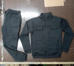 Nuevo Conjunto Deportivo de Dos Piezas para Hombre, Chándal de Entrenamiento para Gimnasio, Fitness y Actividades al Aire Libre - Product Image 1