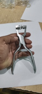 Alicates de alambre Uni Brace de grado médico de alta calidad, Prensado y pelacables, acero inoxidable quirúrgico OEM personalizable - Product Image 2